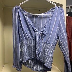 American Eagle top size L
